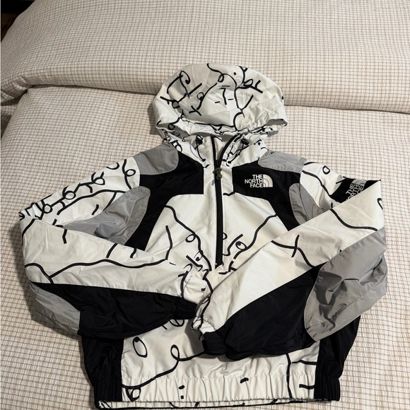 The North Face Jackets & Blazers - The North Face White, Black & Gray Graphic Hooded Bomber Jacket
